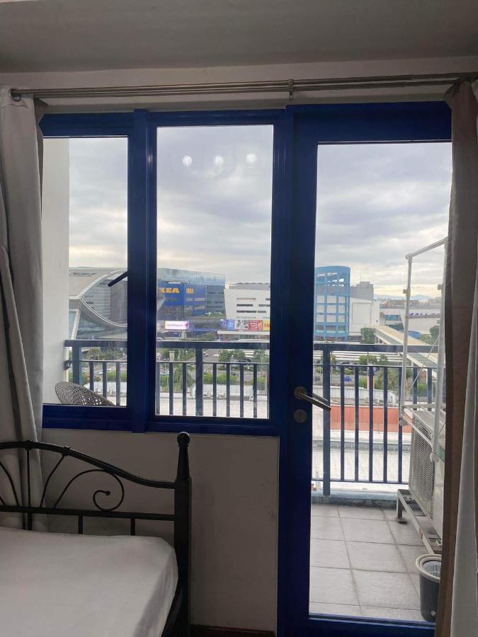 Madison'S Place At Sea Moa Manille Extérieur photo